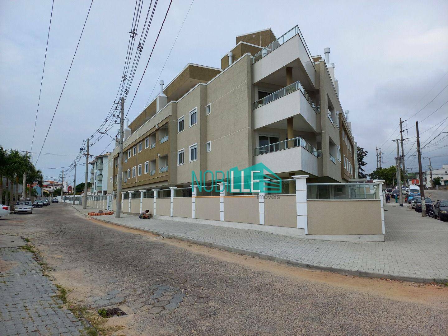 Cobertura à venda com 2 quartos, 61m² - Foto 4