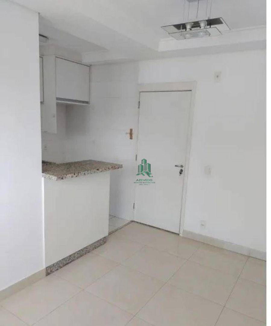 Apartamento à venda com 2 quartos, 50m² - Foto 2