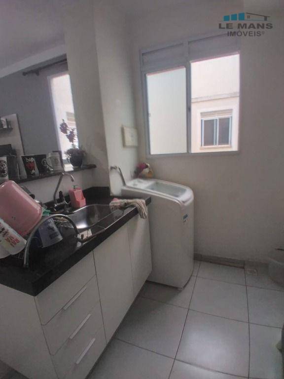 Apartamento à venda com 2 quartos, 90m² - Foto 3