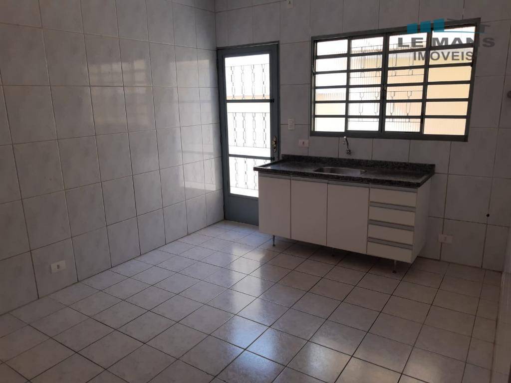 Casa à venda com 2 quartos, 99m² - Foto 5