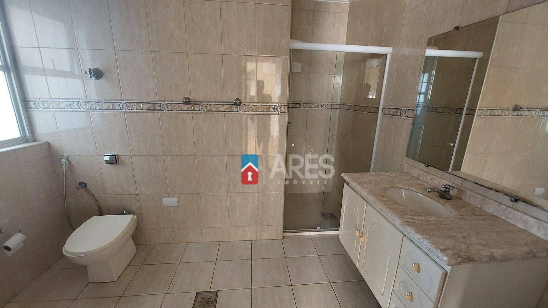 Apartamento para alugar com 3 quartos, 170m² - Foto 12