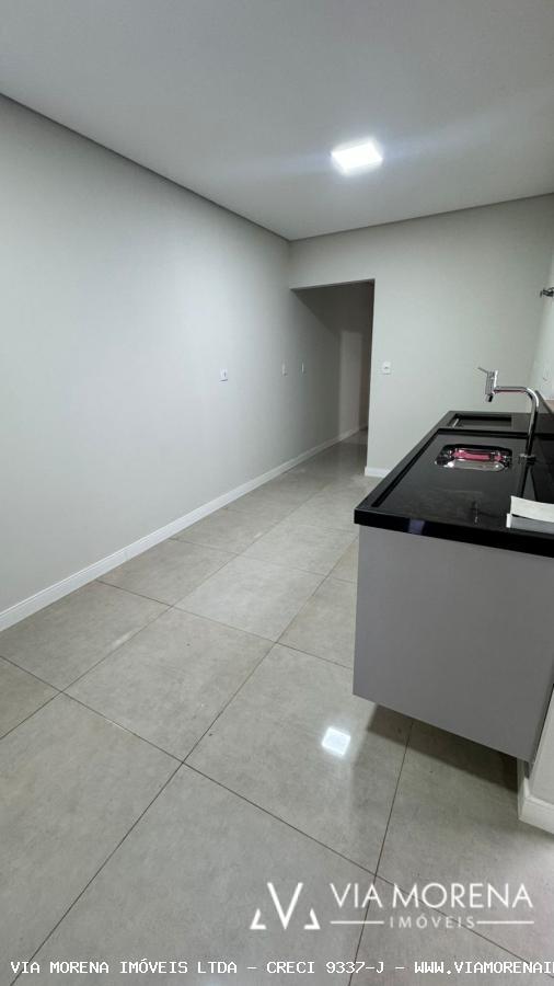 Casa à venda com 3 quartos, 180m² - Foto 17