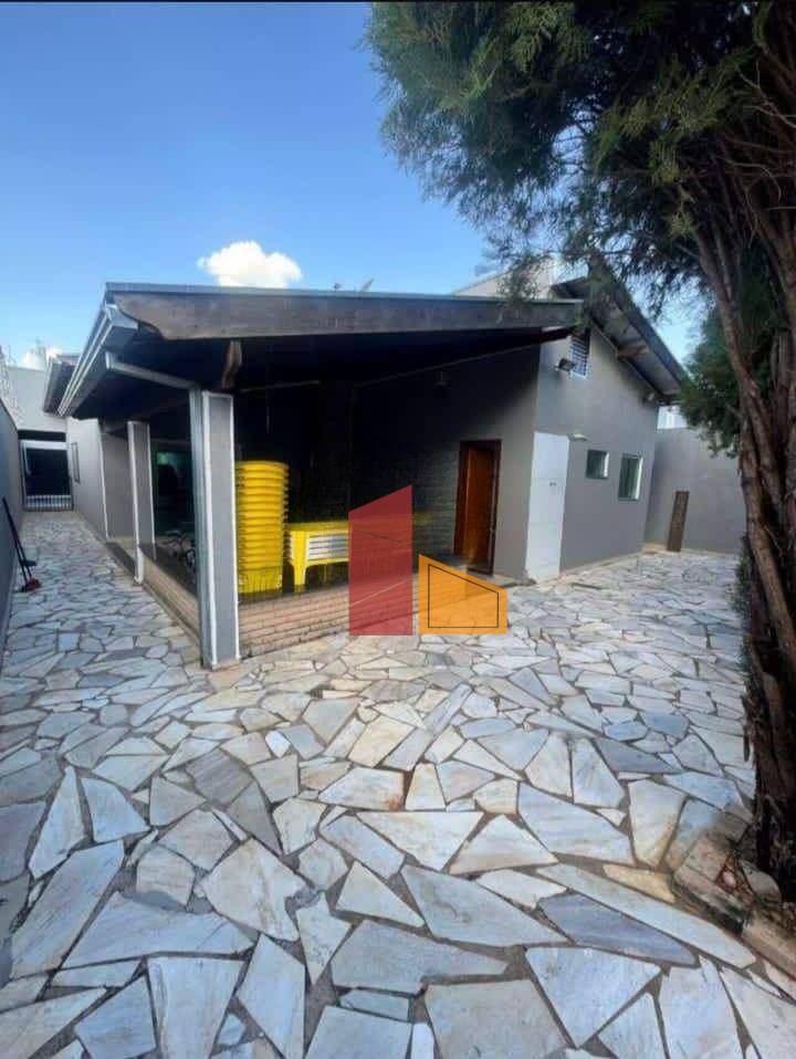 Casa à venda com 3 quartos, 197m² - Foto 16