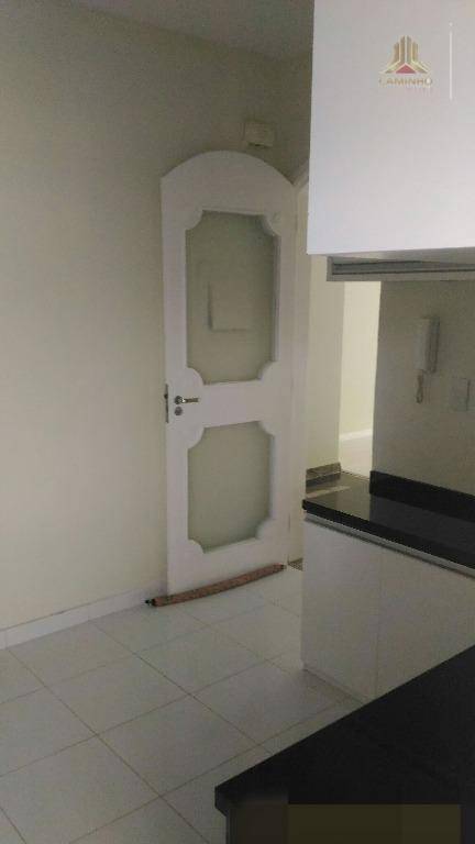 Apartamento à venda com 3 quartos, 121m² - Foto 4