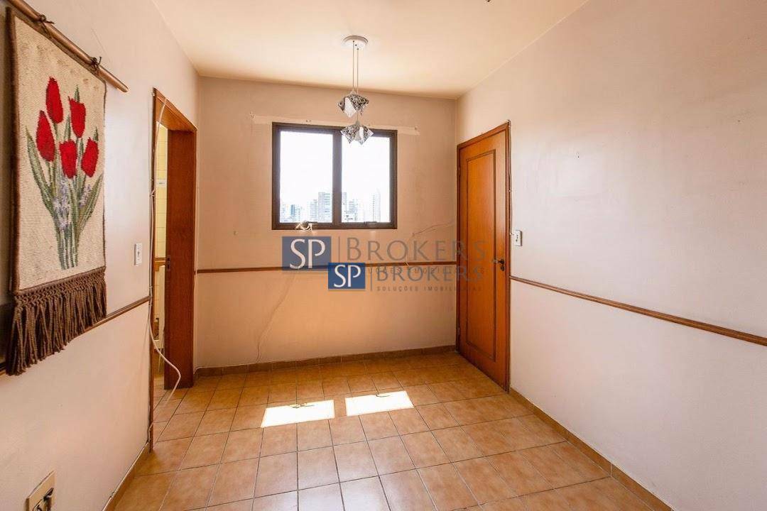 Apartamento à venda com 4 quartos, 187m² - Foto 20