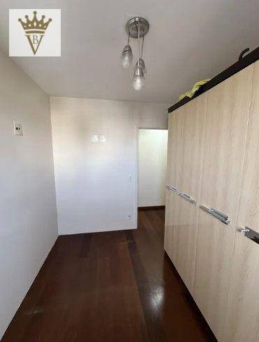 Apartamento à venda com 3 quartos, 68m² - Foto 4