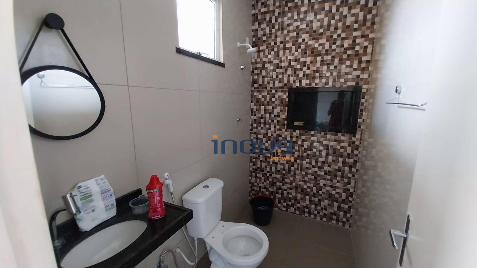 Casa à venda com 2 quartos, 80m² - Foto 11