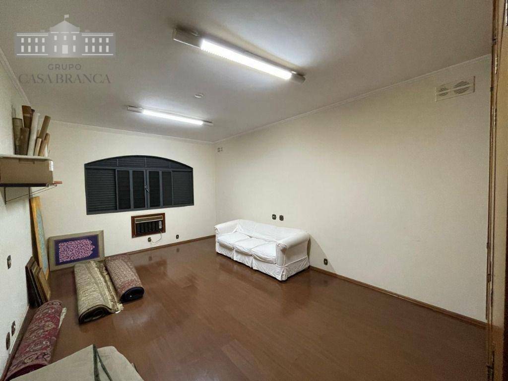 Casa à venda com 3 quartos, 750m² - Foto 18