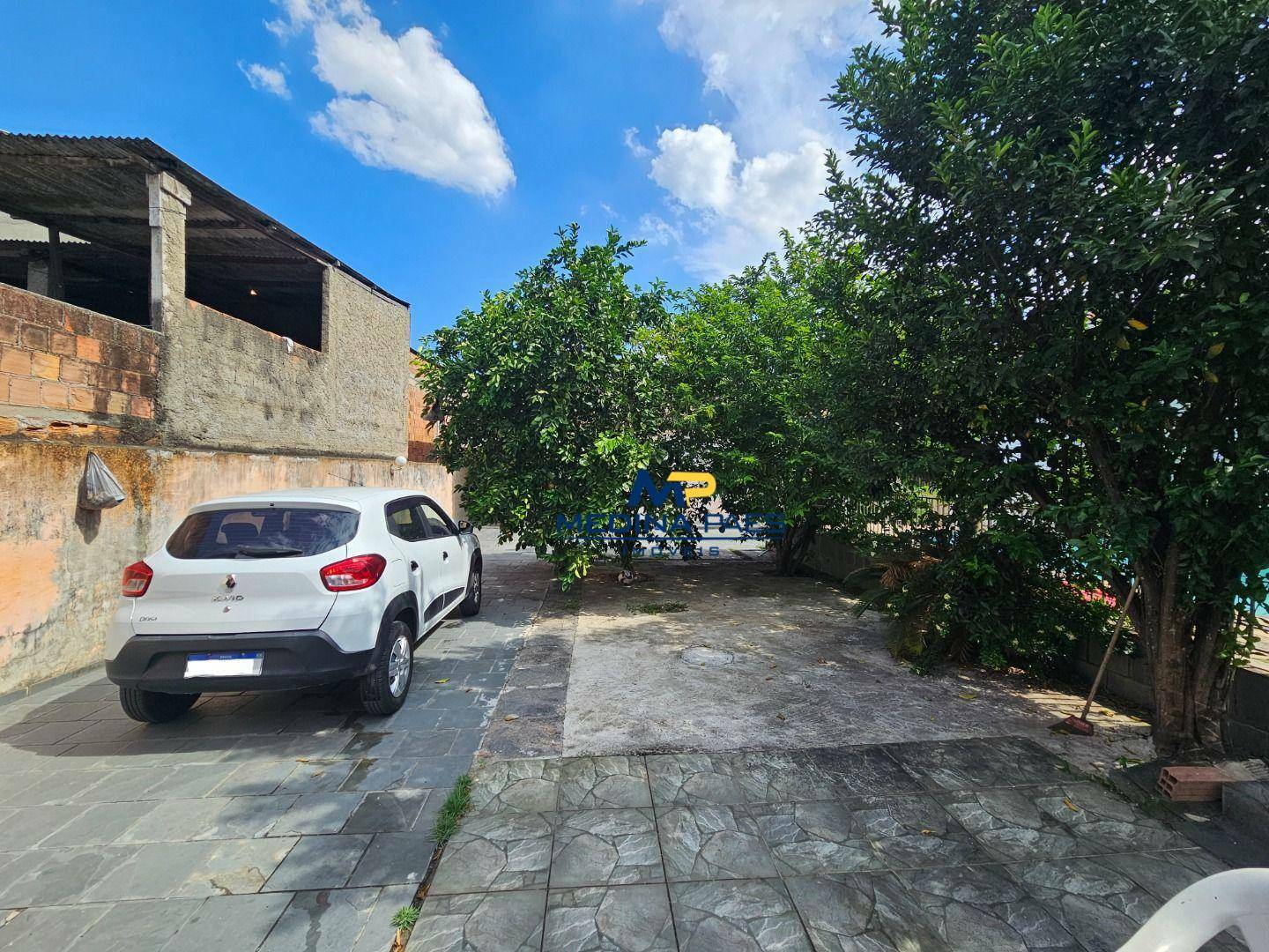 Casa à venda com 3 quartos, 195m² - Foto 7