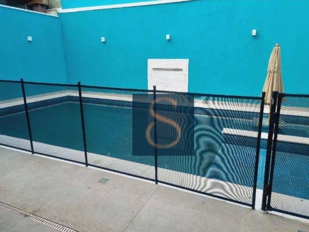 Sobrado à venda com 4 quartos, 245m² - Foto 1