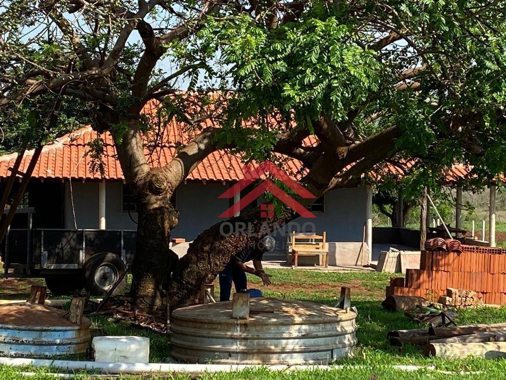 Fazenda à venda com 3 quartos, 2420000M2 - Foto 3