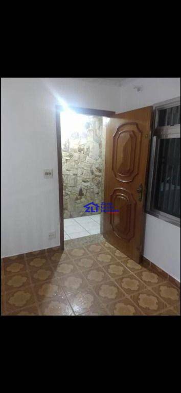 Sobrado à venda com 3 quartos, 250m² - Foto 15