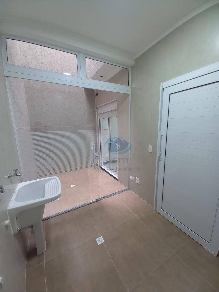 Sobrado à venda com 3 quartos, 170m² - Foto 4