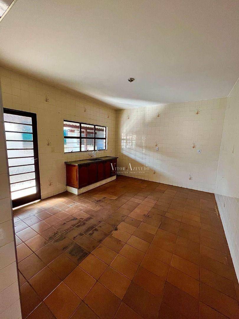 Casa à venda com 2 quartos, 207m² - Foto 12