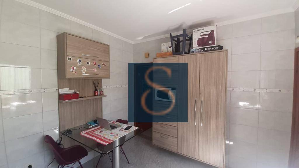 Sobrado à venda com 3 quartos, 98m² - Foto 8