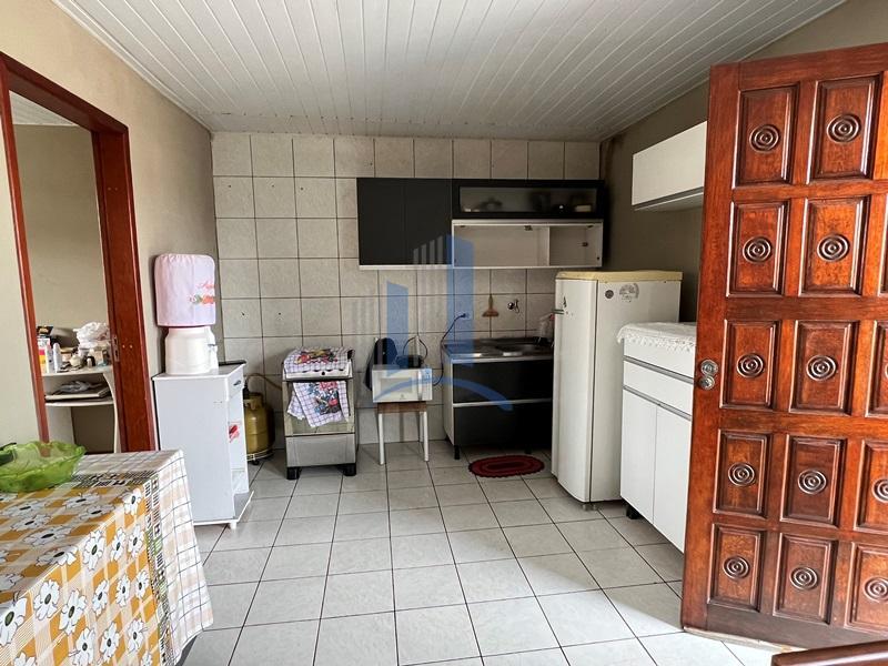 Sobrado à venda com 6 quartos, 200m² - Foto 21