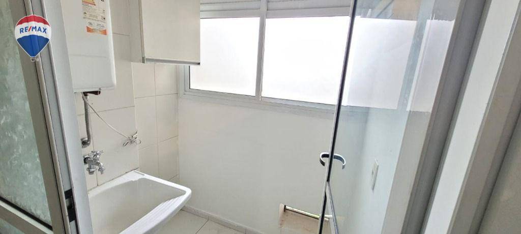 Apartamento para alugar com 3 quartos, 70m² - Foto 5