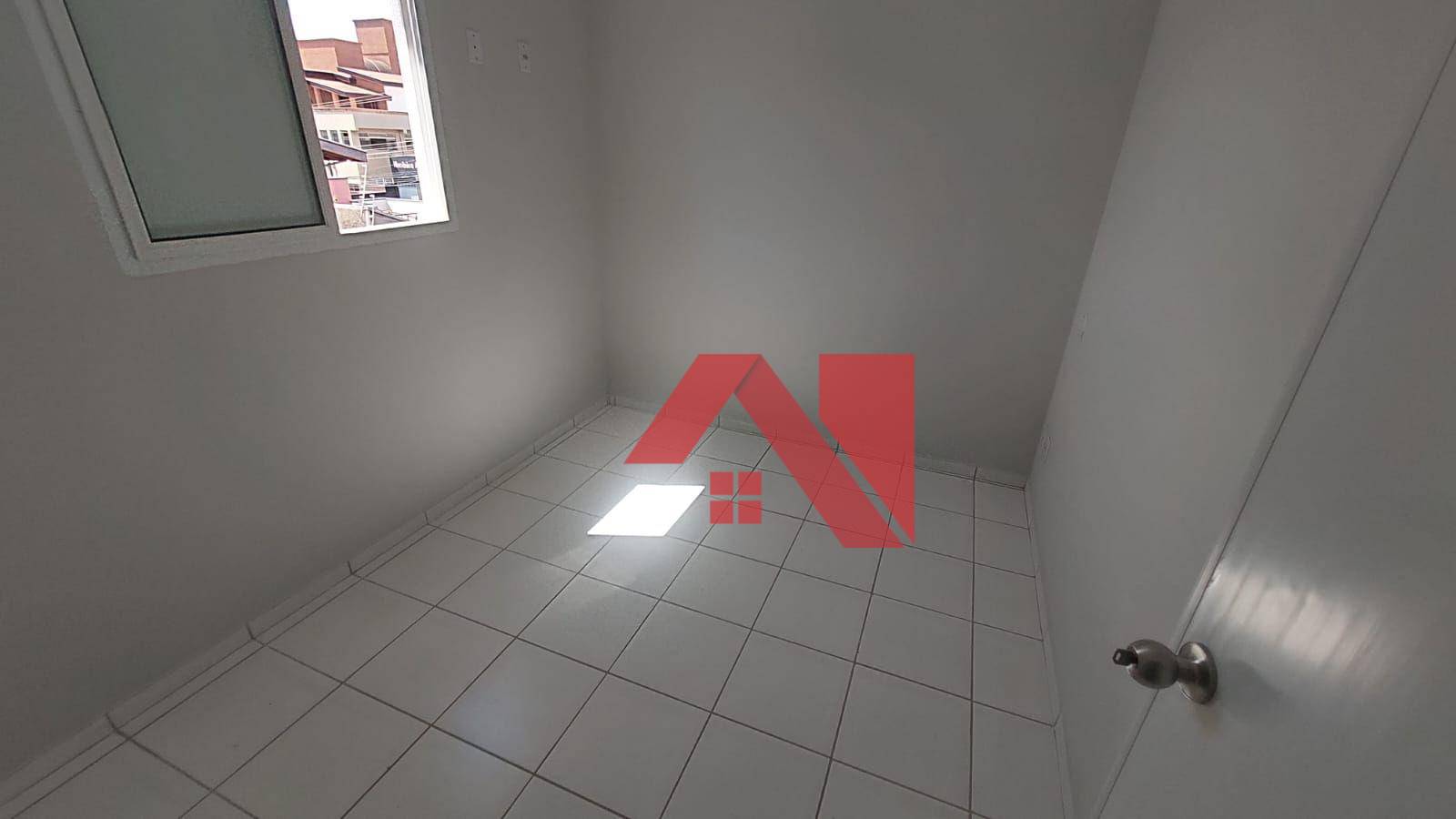 Apartamento para alugar com 3 quartos, 80m² - Foto 11