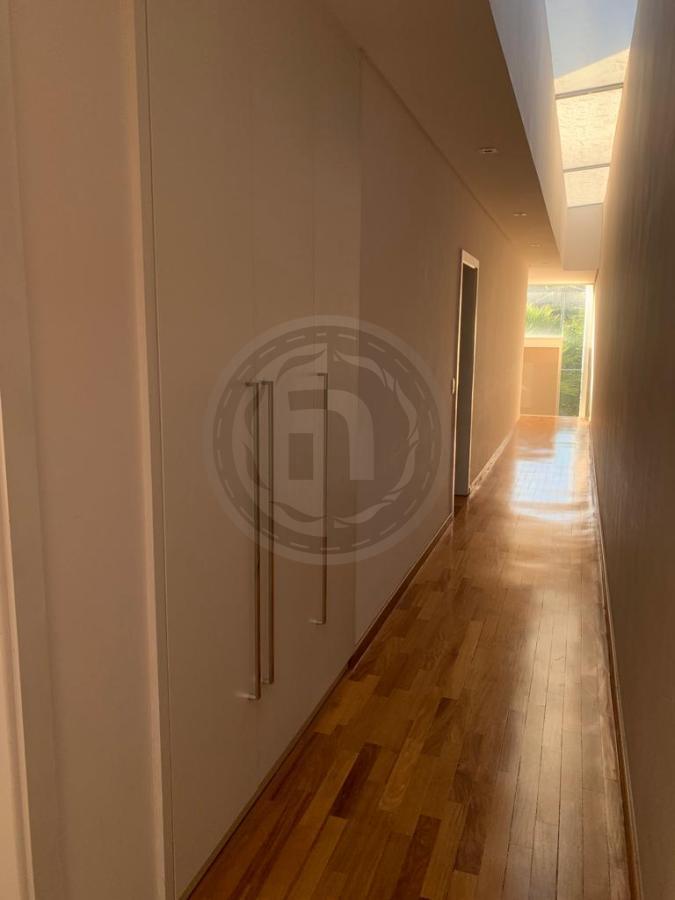 Casa de Condomínio à venda com 4 quartos, 380m² - Foto 17