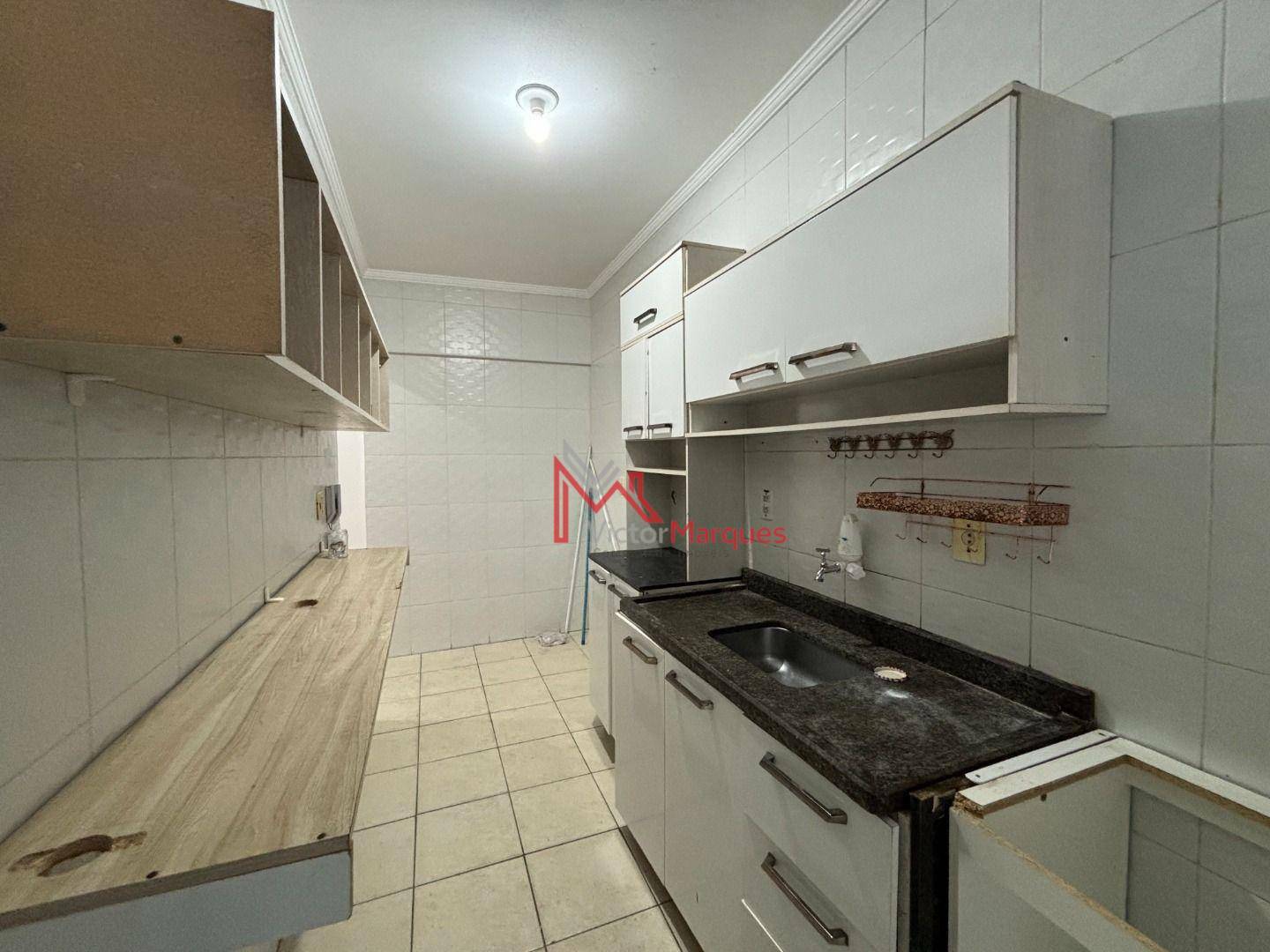 Apartamento para alugar com 2 quartos, 65m² - Foto 5