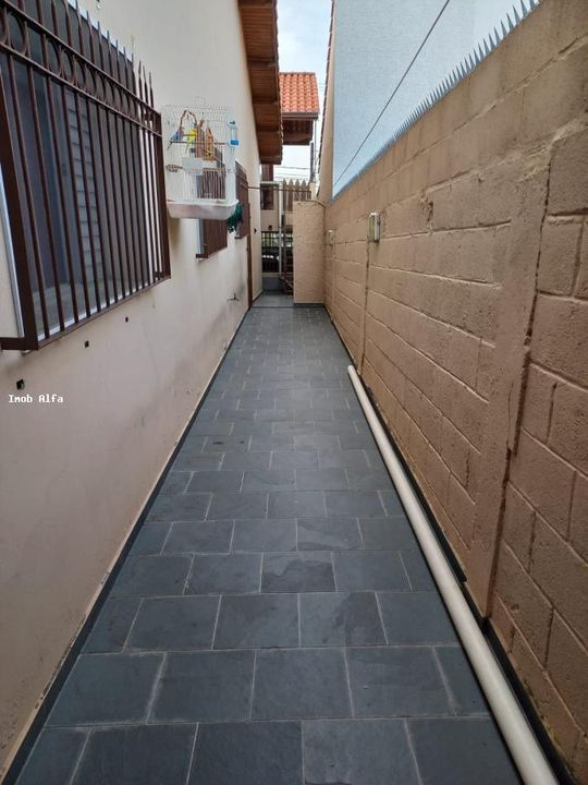 Casa à venda com 3 quartos, 270m² - Foto 8