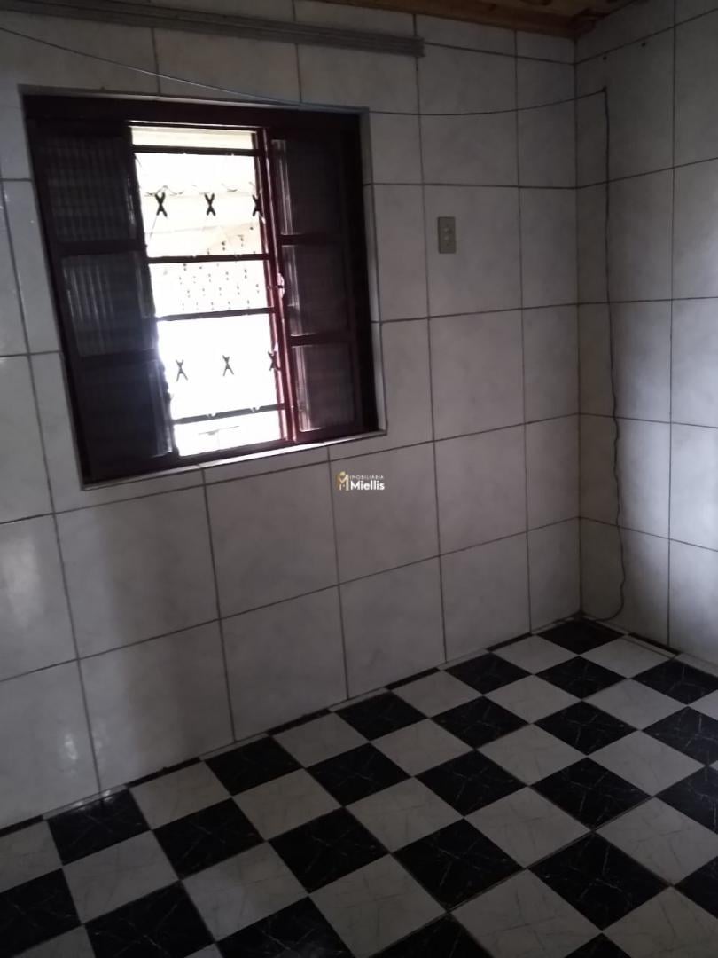 Casa à venda com 2 quartos, 69m² - Foto 14