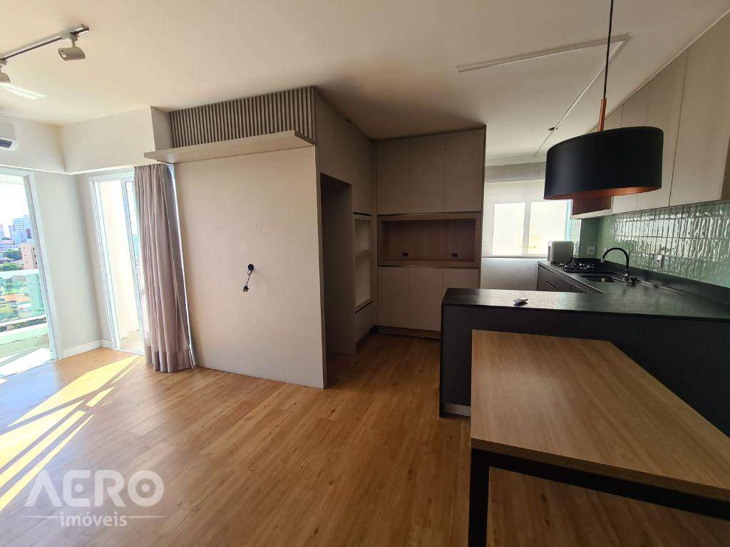 Apartamento à venda com 2 quartos, 77m² - Foto 18