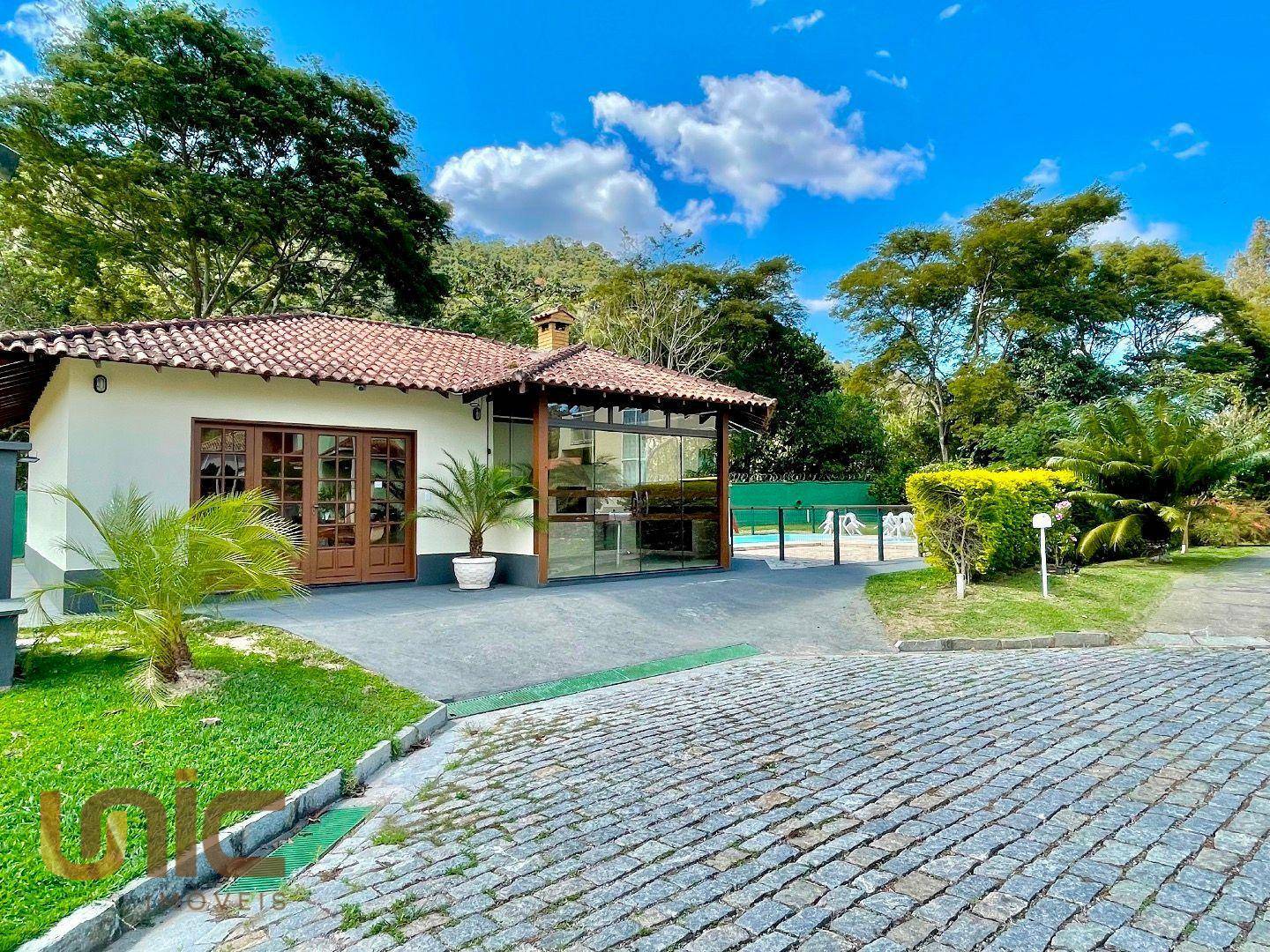 Casa de Condomínio à venda com 6 quartos, 180m² - Foto 29