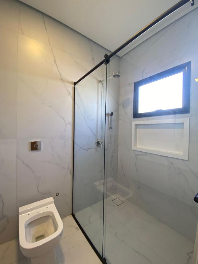 Casa à venda com 3 quartos, 200m² - Foto 21