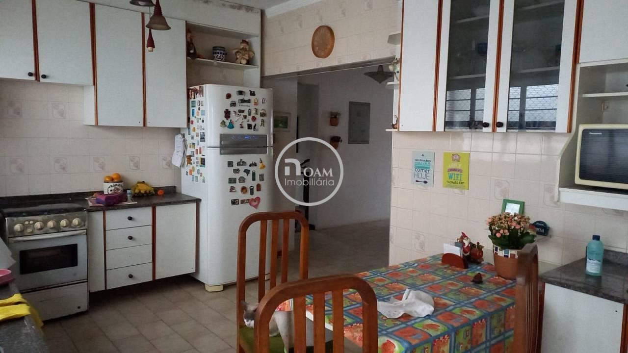 Casa à venda com 3 quartos, 245m² - Foto 13