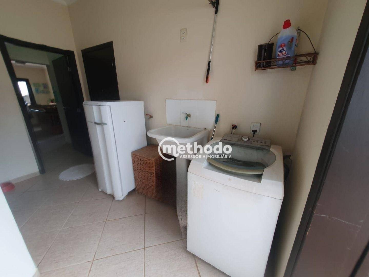 Casa de Condomínio à venda com 3 quartos, 360m² - Foto 59