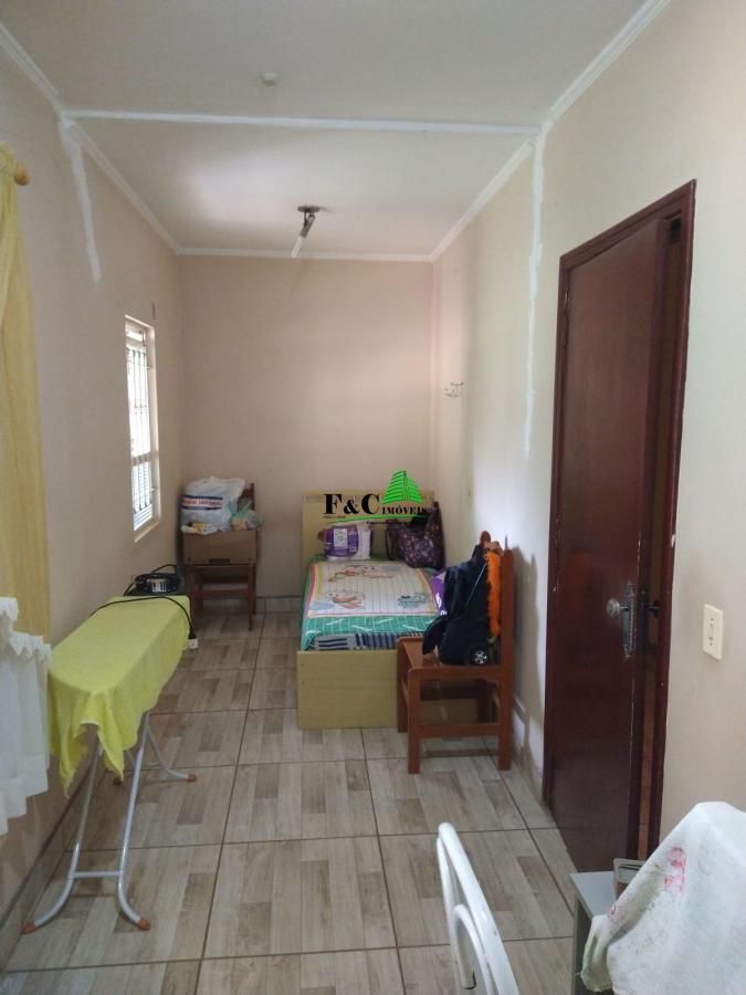 Casa à venda com 2 quartos, 331m² - Foto 19