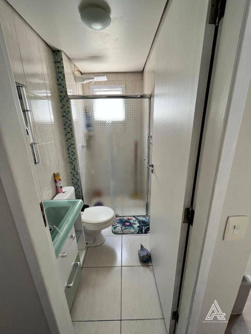 Apartamento à venda com 2 quartos, 63m² - Foto 21