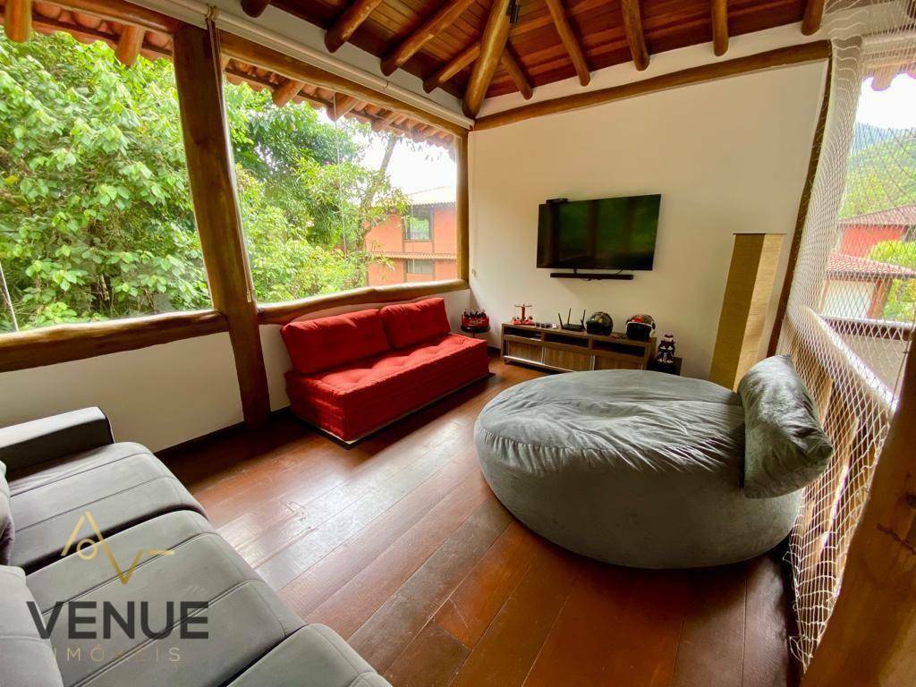 Casa de Condomínio à venda com 4 quartos, 250m² - Foto 34