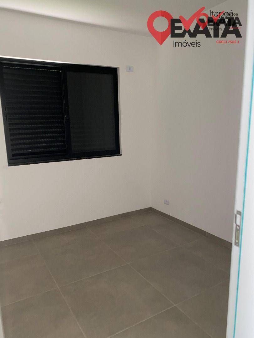 Casa à venda com 3 quartos, 69m² - Foto 15