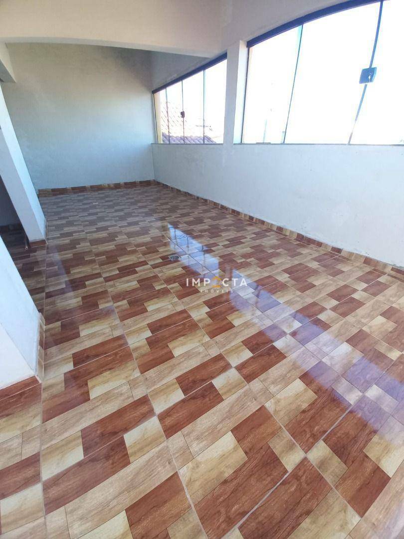 Casa à venda com 5 quartos, 353m² - Foto 17