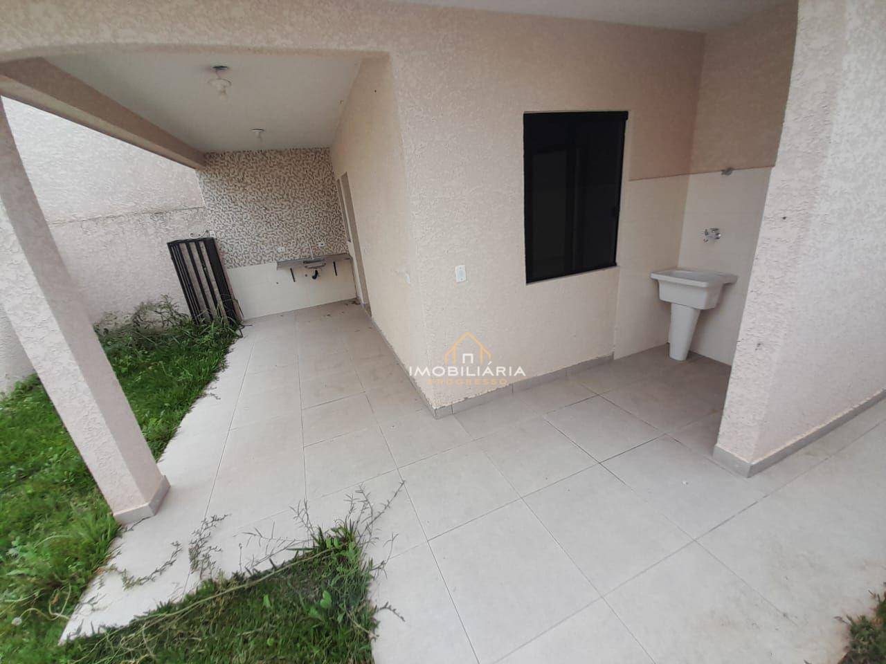 Casa à venda e aluguel com 3 quartos, 70m² - Foto 14