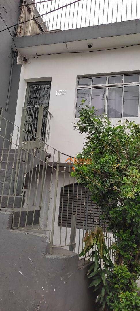 Sobrado à venda com 6 quartos, 180m² - Foto 4