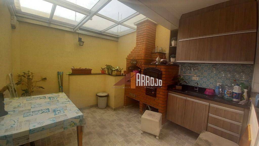 Sobrado à venda com 3 quartos, 177m² - Foto 11