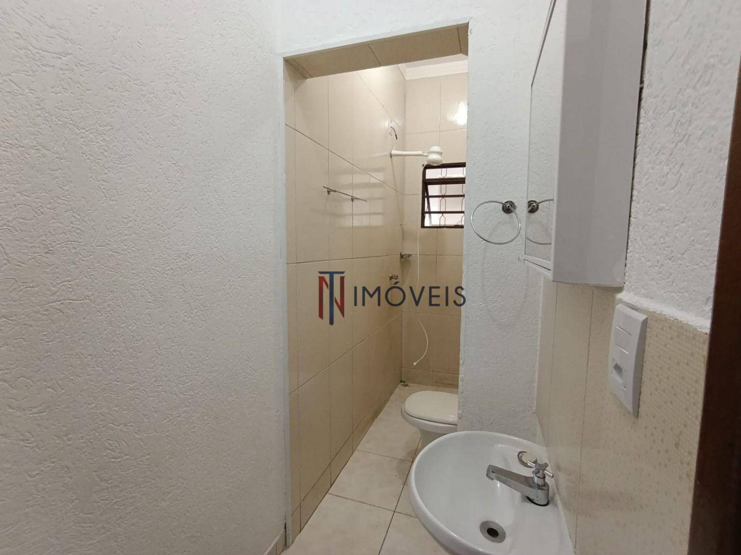 Casa para alugar com 2 quartos, 60M2 - Foto 11