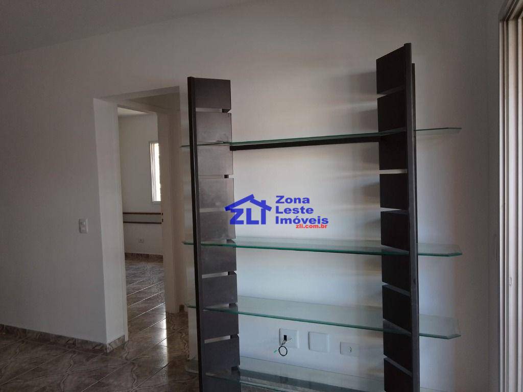 Apartamento para alugar com 2 quartos, 55m² - Foto 6