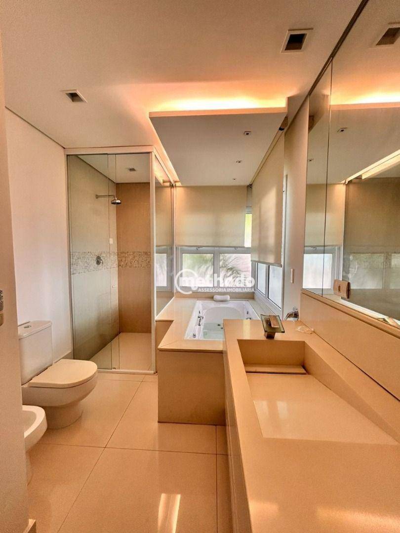 Casa de Condomínio à venda e aluguel com 4 quartos, 420m² - Foto 31