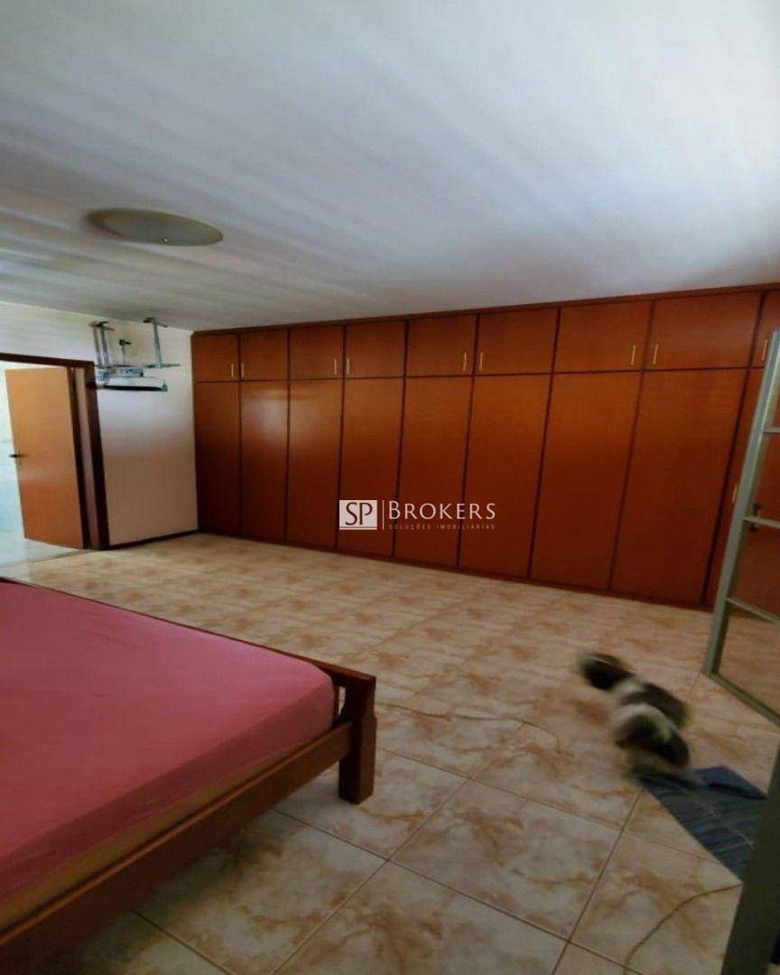 Casa à venda com 3 quartos, 308m² - Foto 7