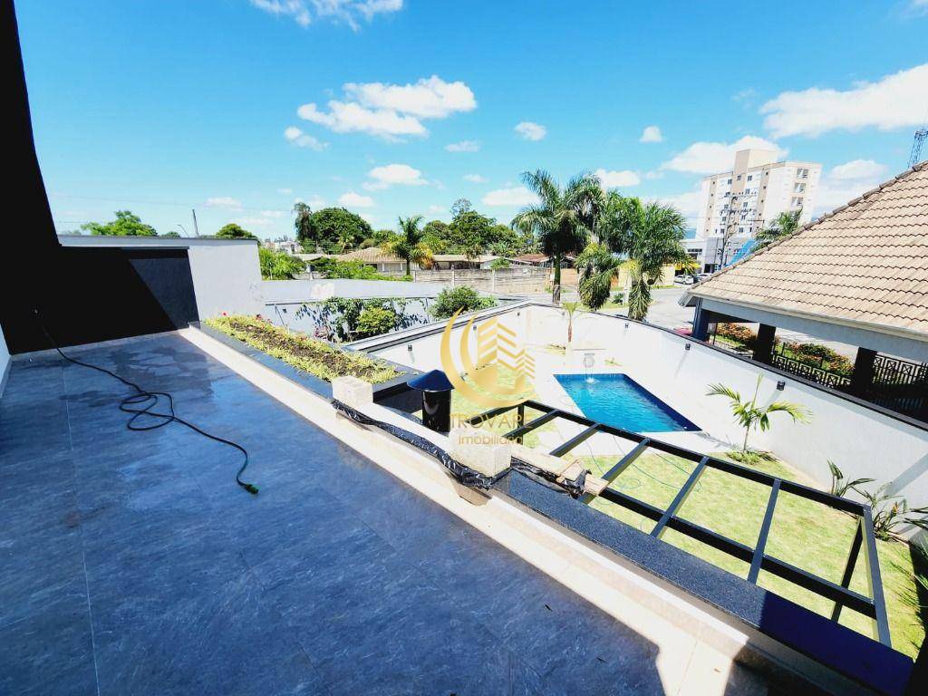 Sobrado, 3 quartos, 215 m² - Foto 3