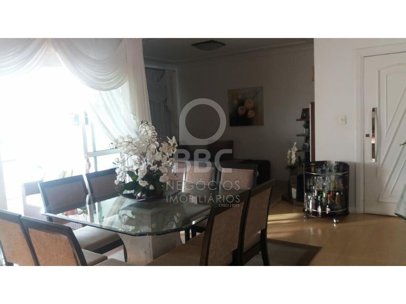 Apartamento à venda com 3 quartos, 142m² - Foto 6