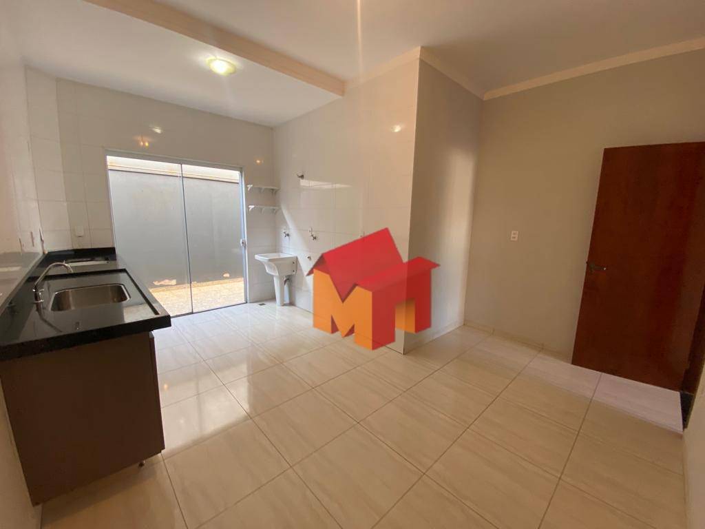 Apartamento para alugar com 2 quartos, 75m² - Foto 2