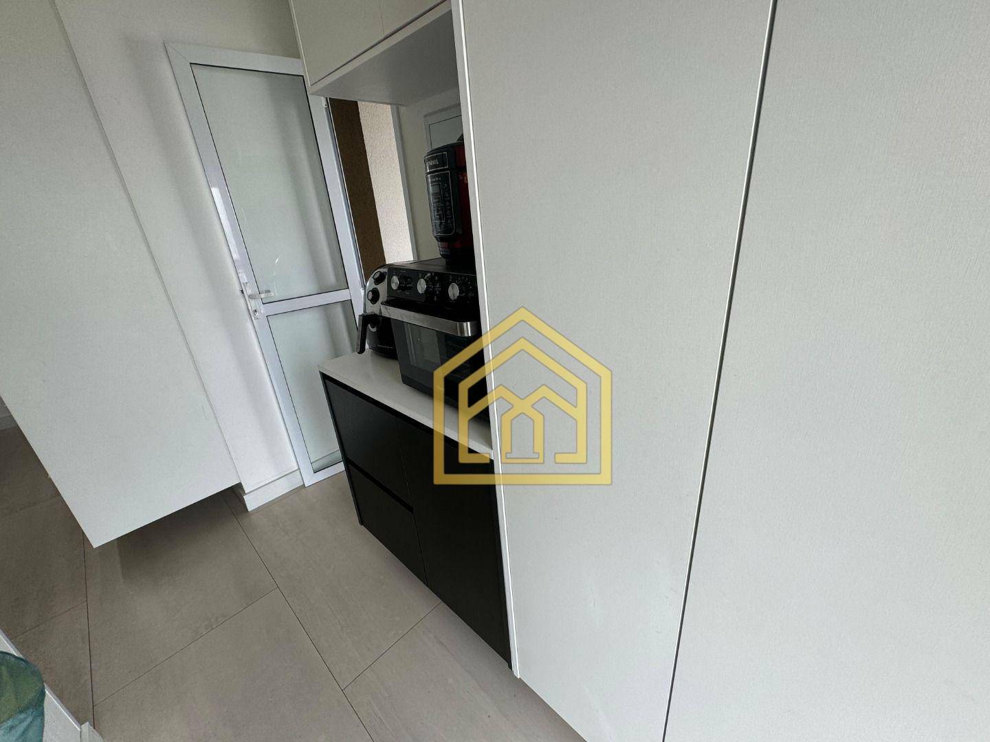 Apartamento à venda com 3 quartos, 116m² - Foto 8