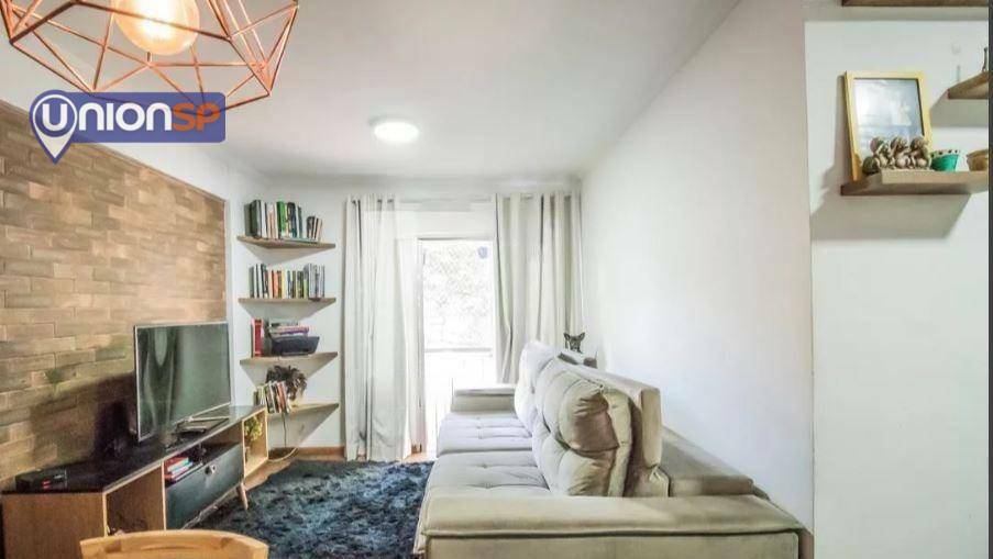 Apartamento à venda com 3 quartos, 68m² - Foto 2