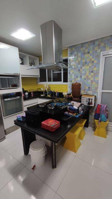 Apartamento à venda com 4 quartos, 114m² - Foto 14