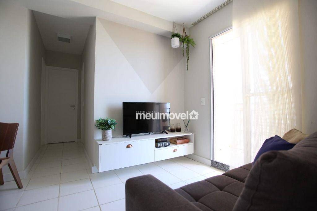 Apartamento à venda com 2 quartos, 45m² - Foto 3